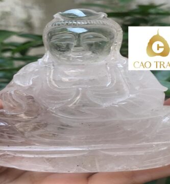 Tượng Quan Âm bằng đá thạch anh