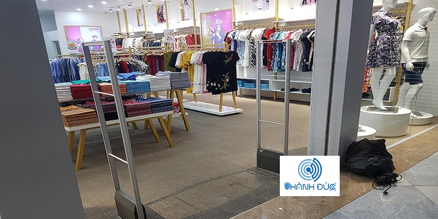 Cổng từ chống trộm shop thời trang tại HCM