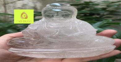 Tượng Phật Bà Quan Âm Bằng Đá Thạch Anh Tại Đà Nẵng