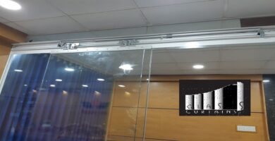 Cửa Lùa Bán Tự Động