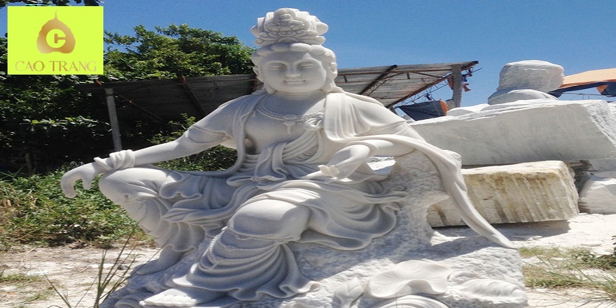 Tượng Phật Quan Âm Bằng Đá Cẩm Thạch